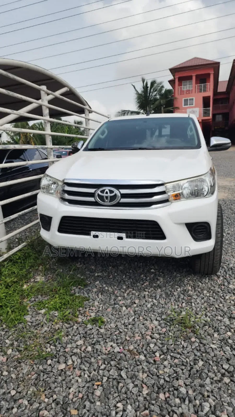 Toyota Hilux Revo Double Cab Petrol 2.7 RWD 2018 White