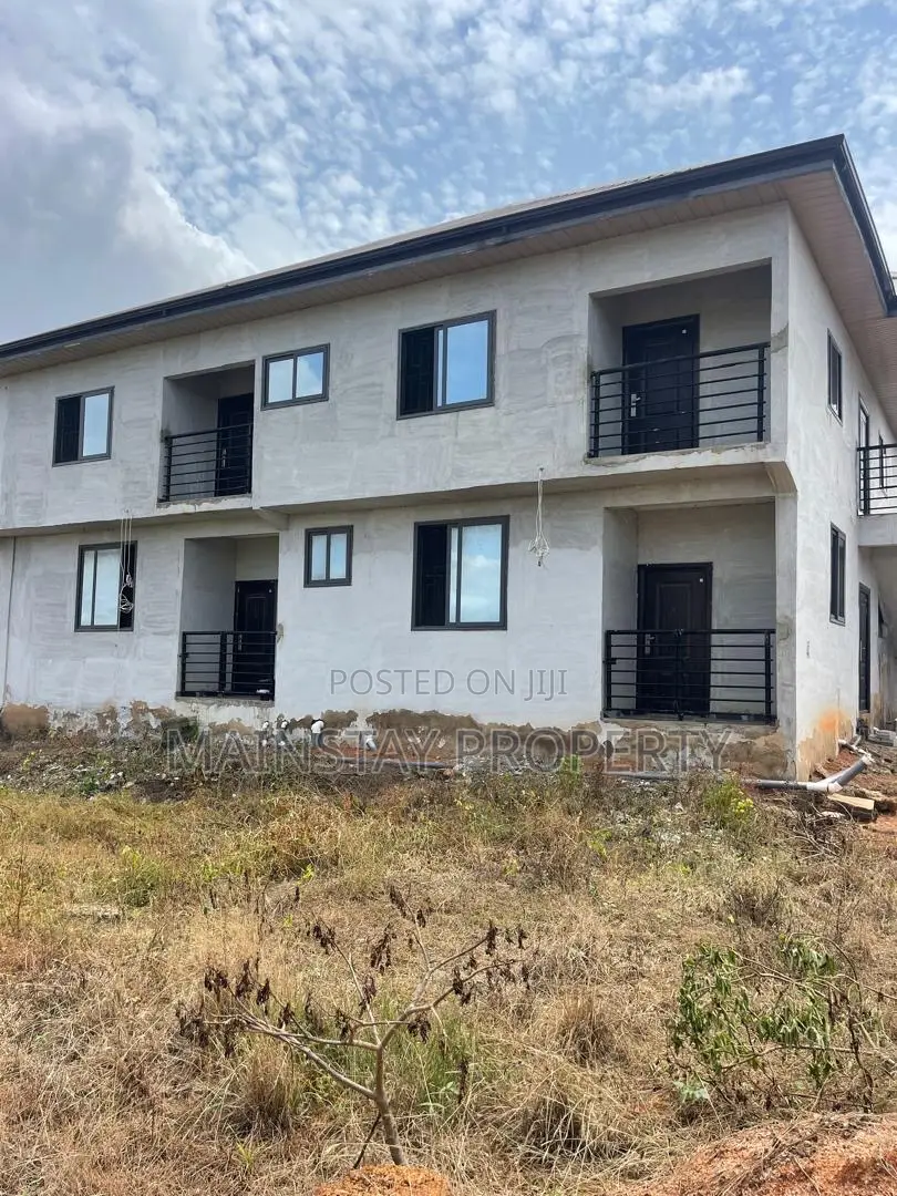 8bdrm House in Mainstay Estates, Tema Metropolitan for sale