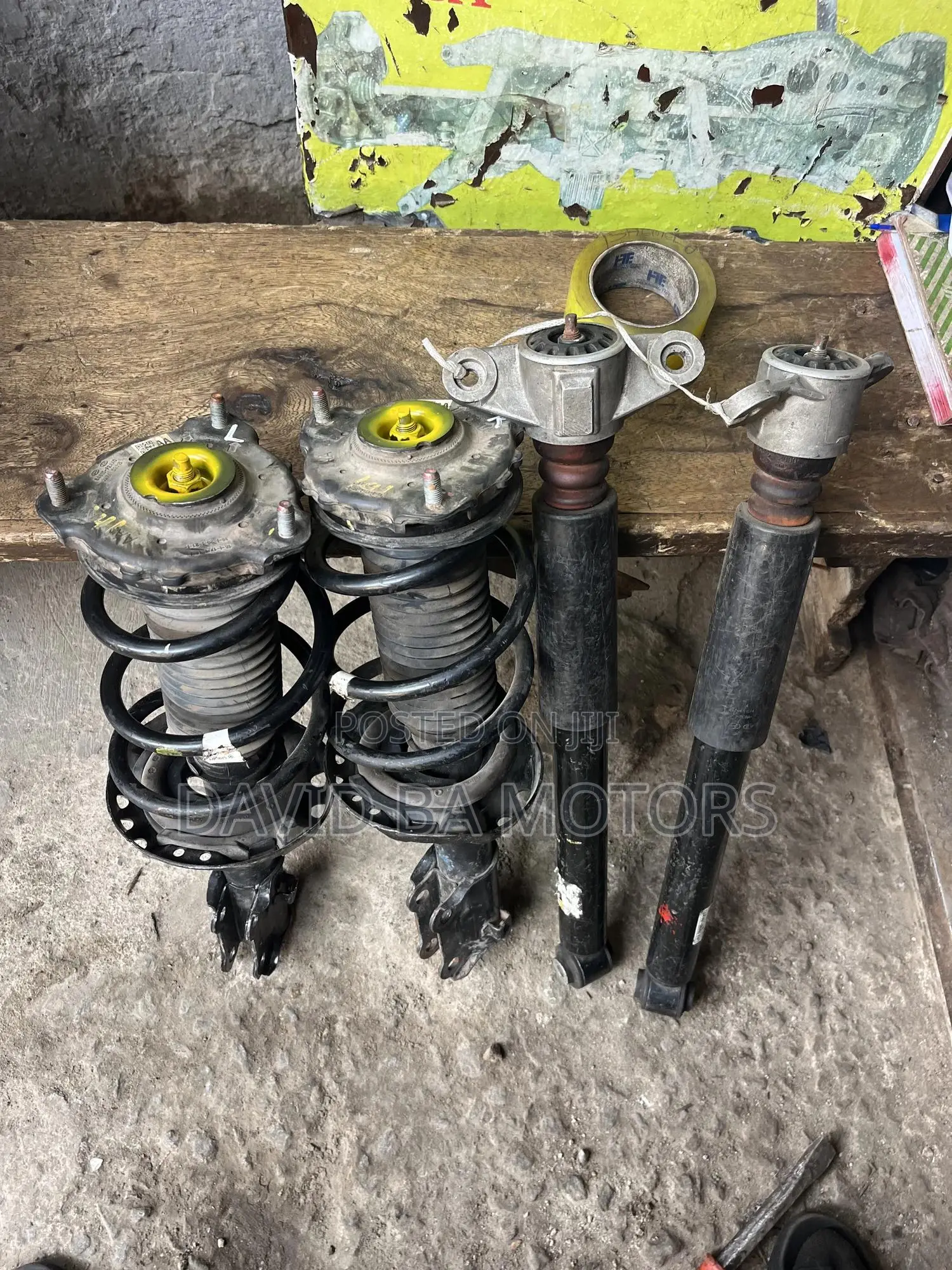 Hyundai Elantra 2016/2017 Front and Back Shocks