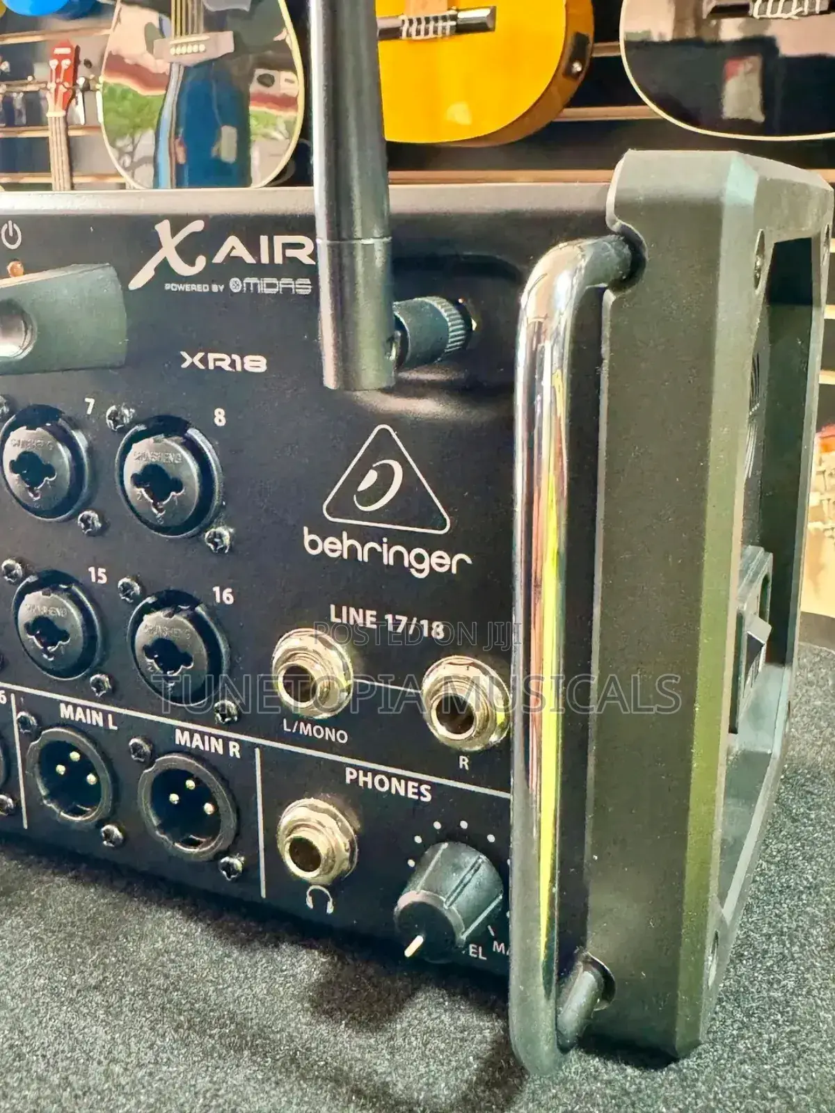 Behringer X Air Xr18 18-channel Digital Mixer.
