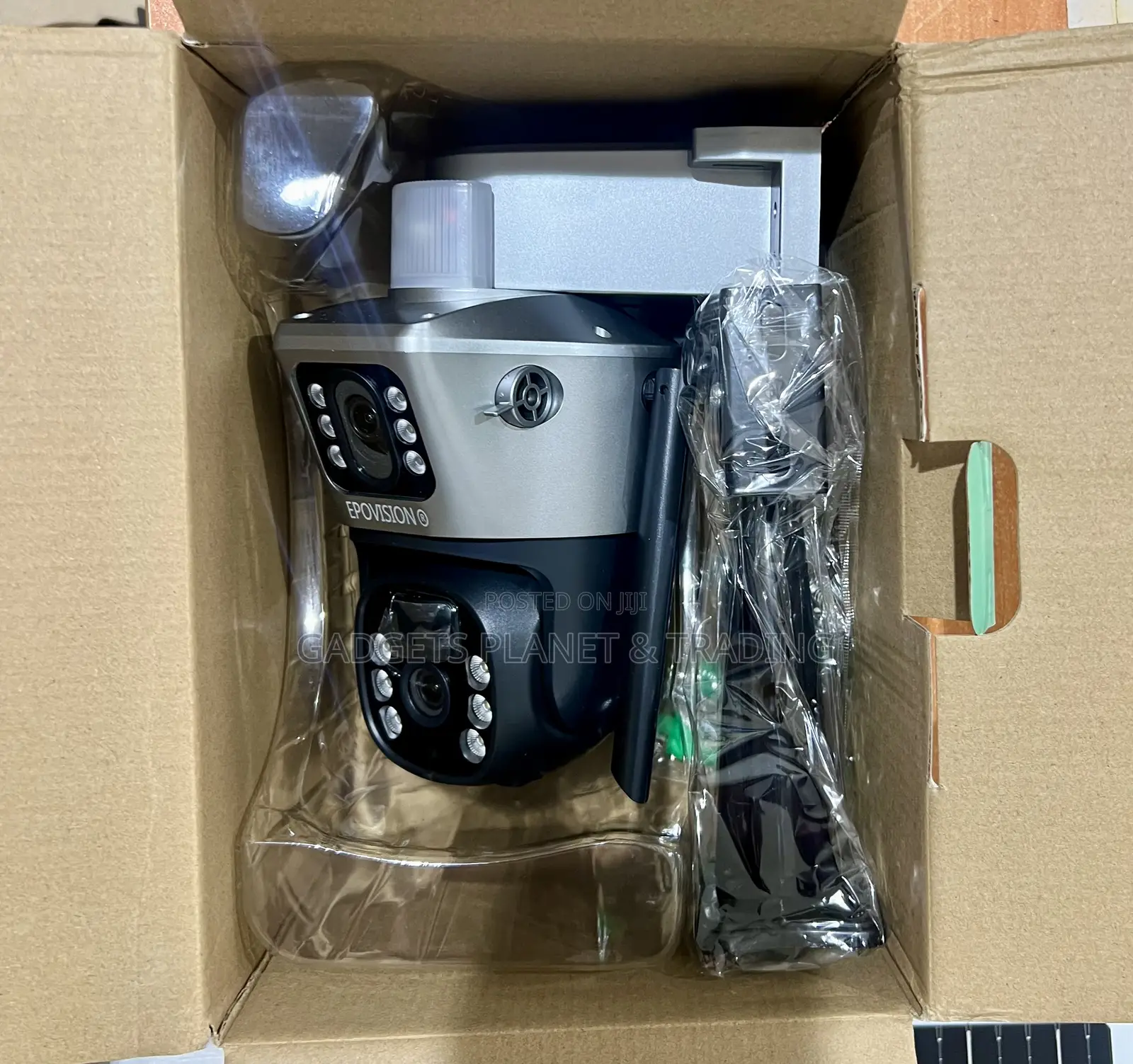 4g Lte Ultra Solar Two Screens Outdoor Solar Camera