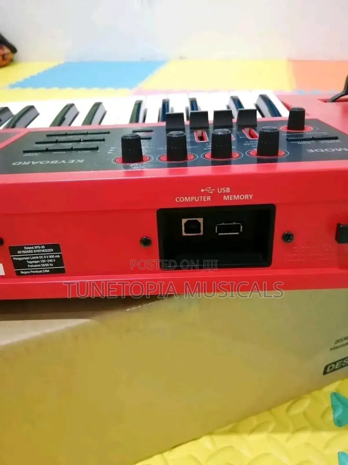 Roland Xps-30 Expandable Synthesizer In Red