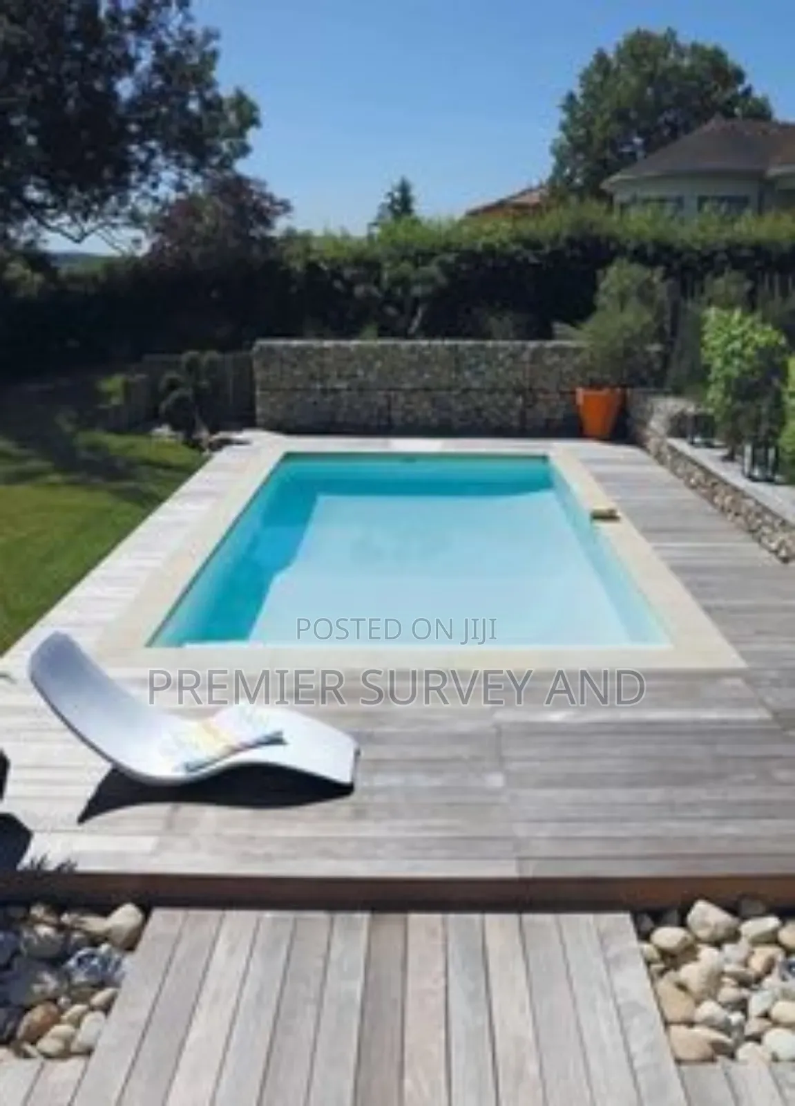 Trusted Pool Construction Services