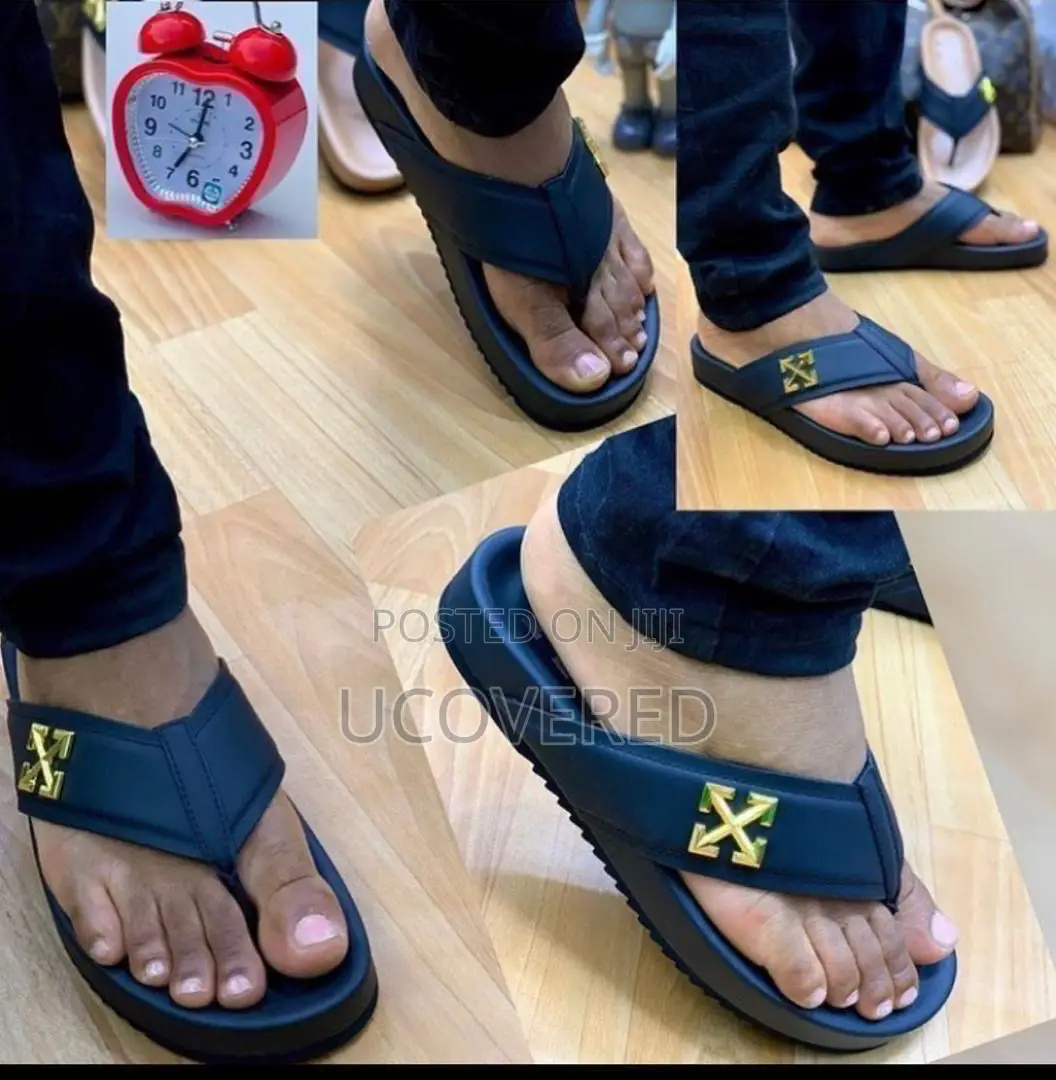 Quality Branded Men’S Slippers