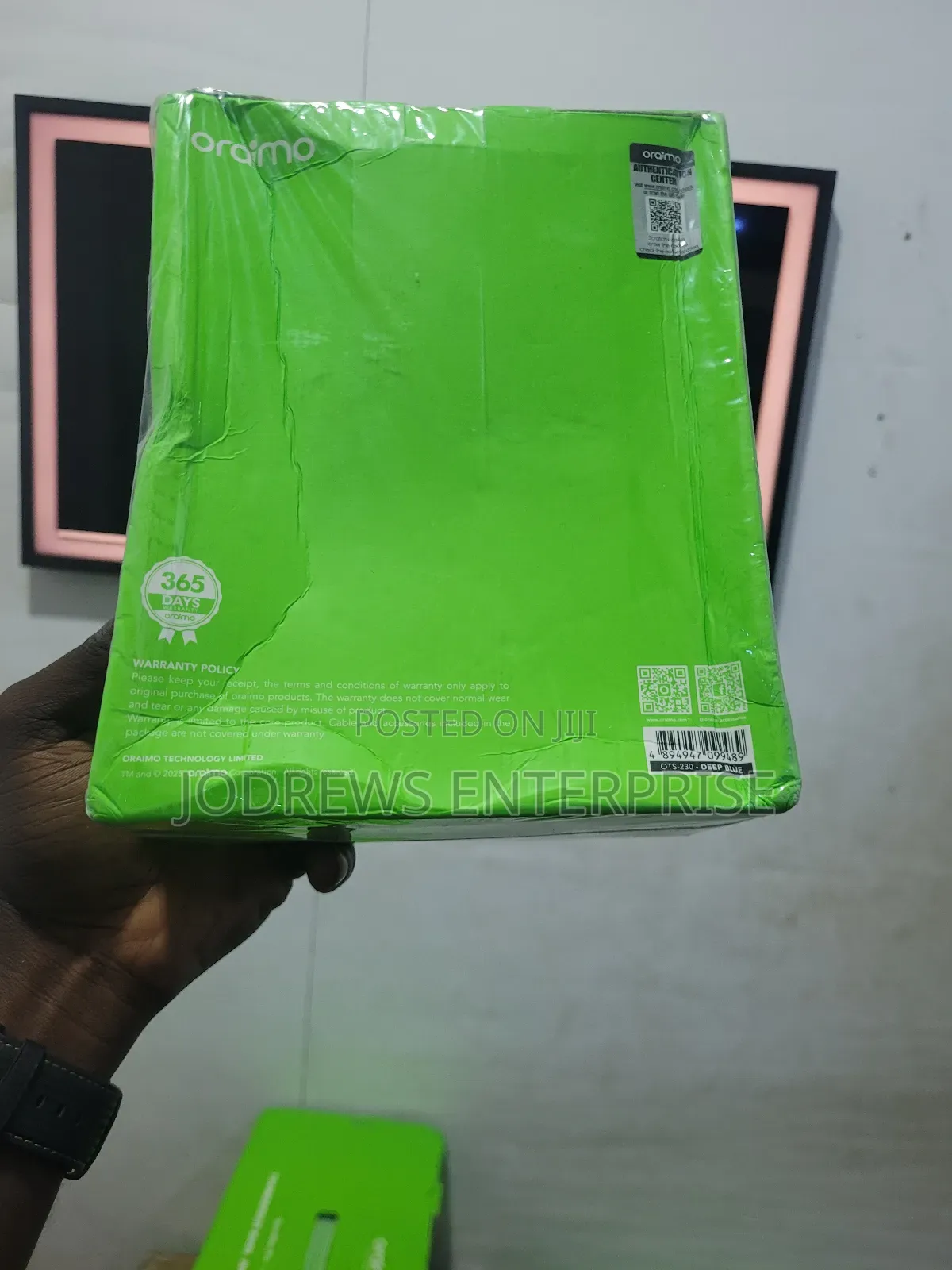 Oraimo Ultratrim 16-in-1 Complete Family Grooming Kit