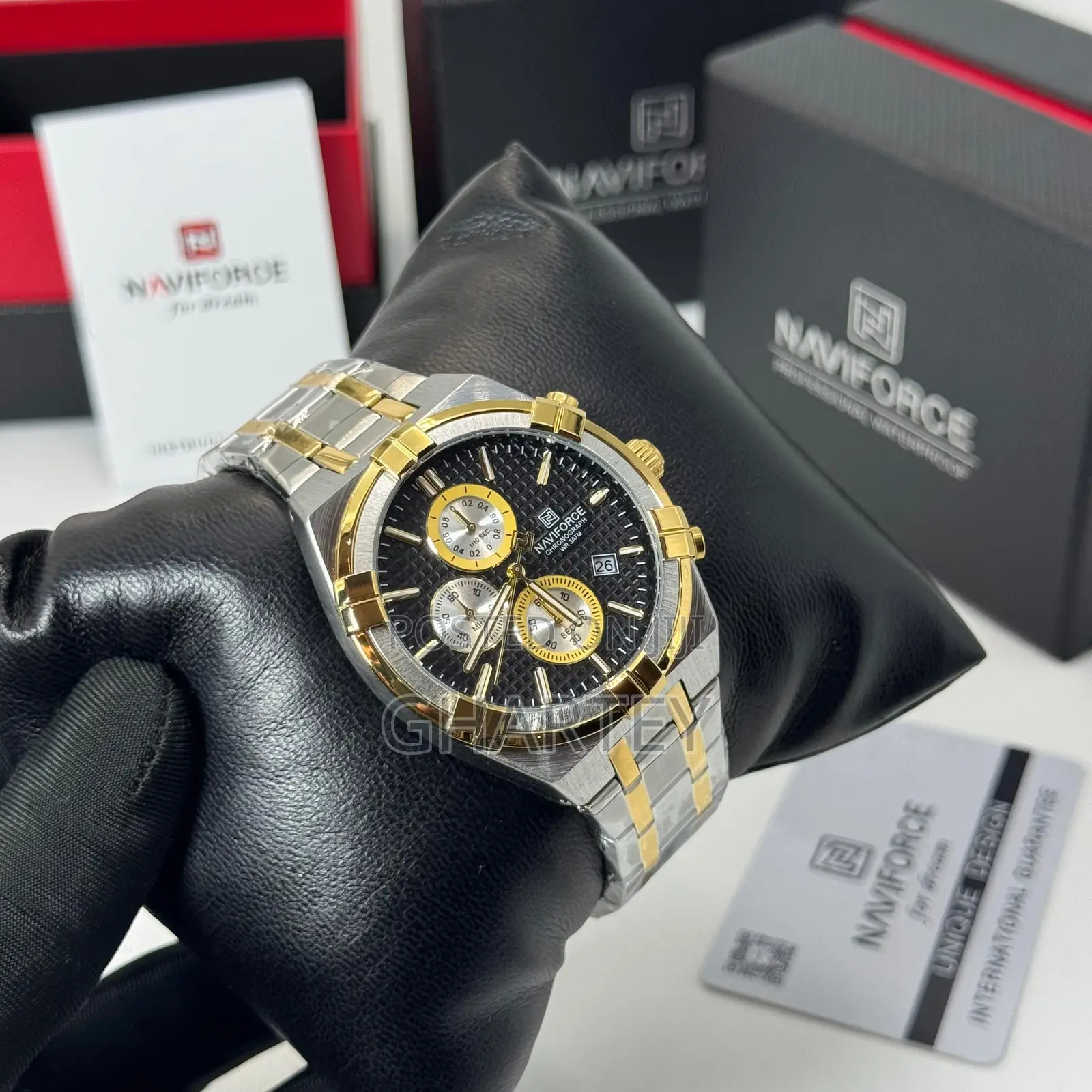 Naviforce Chronograph Bold Luxury Men’S Chain Watch