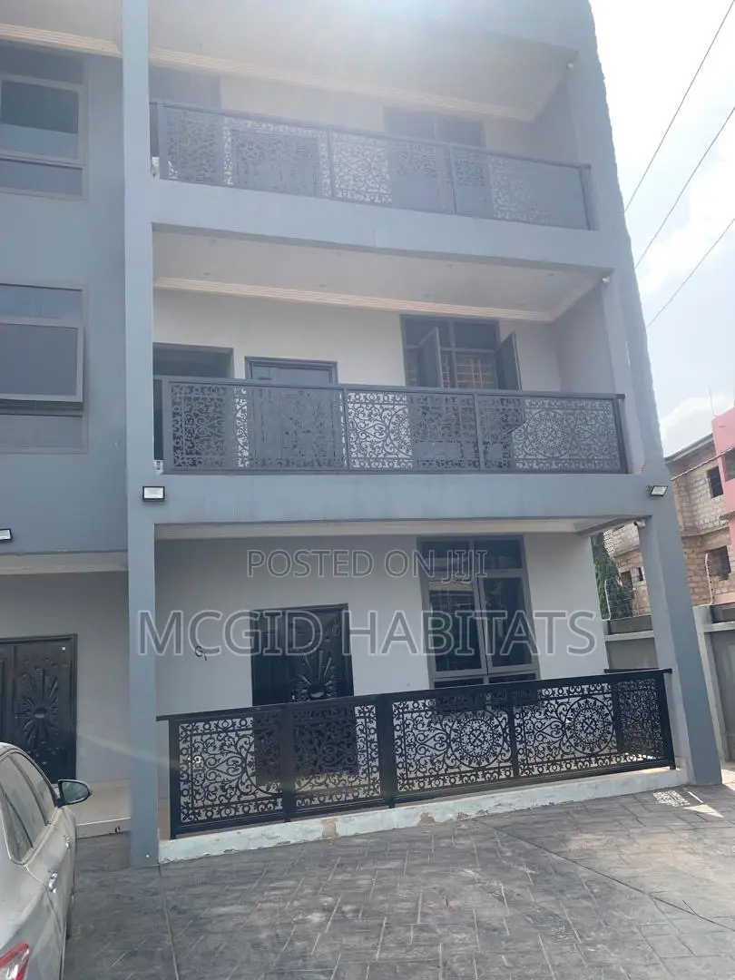 2bdrm Apartment in Ashaley Botwe for rent