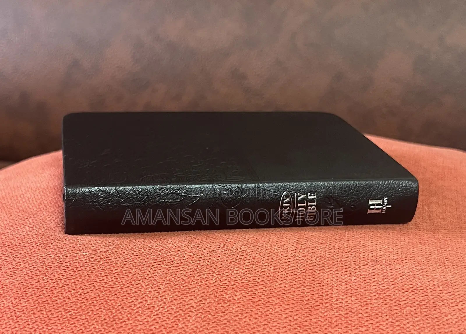 Holman NKJV Compact Ultrathin Bible (Small, Black Leather)