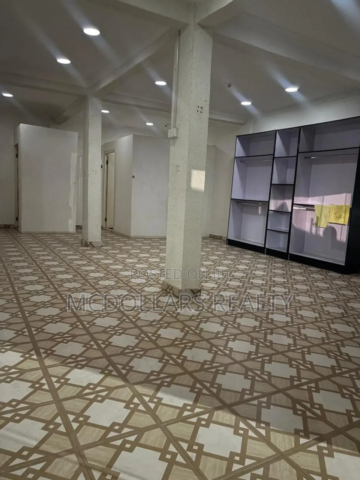 Double Shop for Rent, Spacious, Good for Pharmacy or Business Type