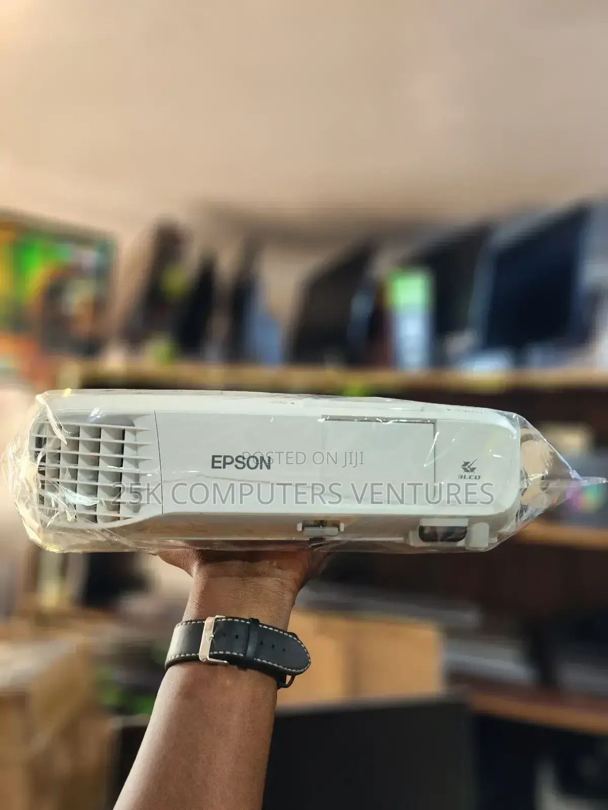 Epson Powerlite 109w 4000 Lumens Projector –Hdmi | 3lcd | 16w Speaker