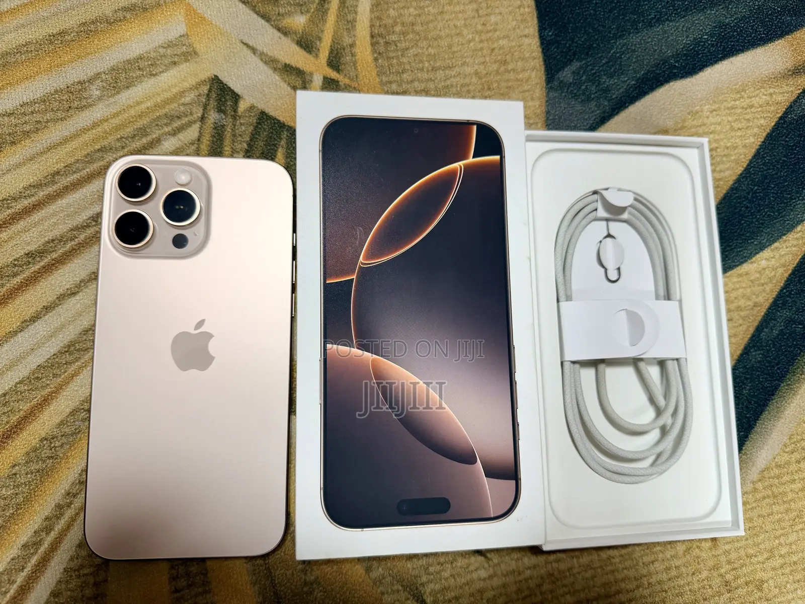 Apple iPhone 16 Pro Max 256 GB Gold
