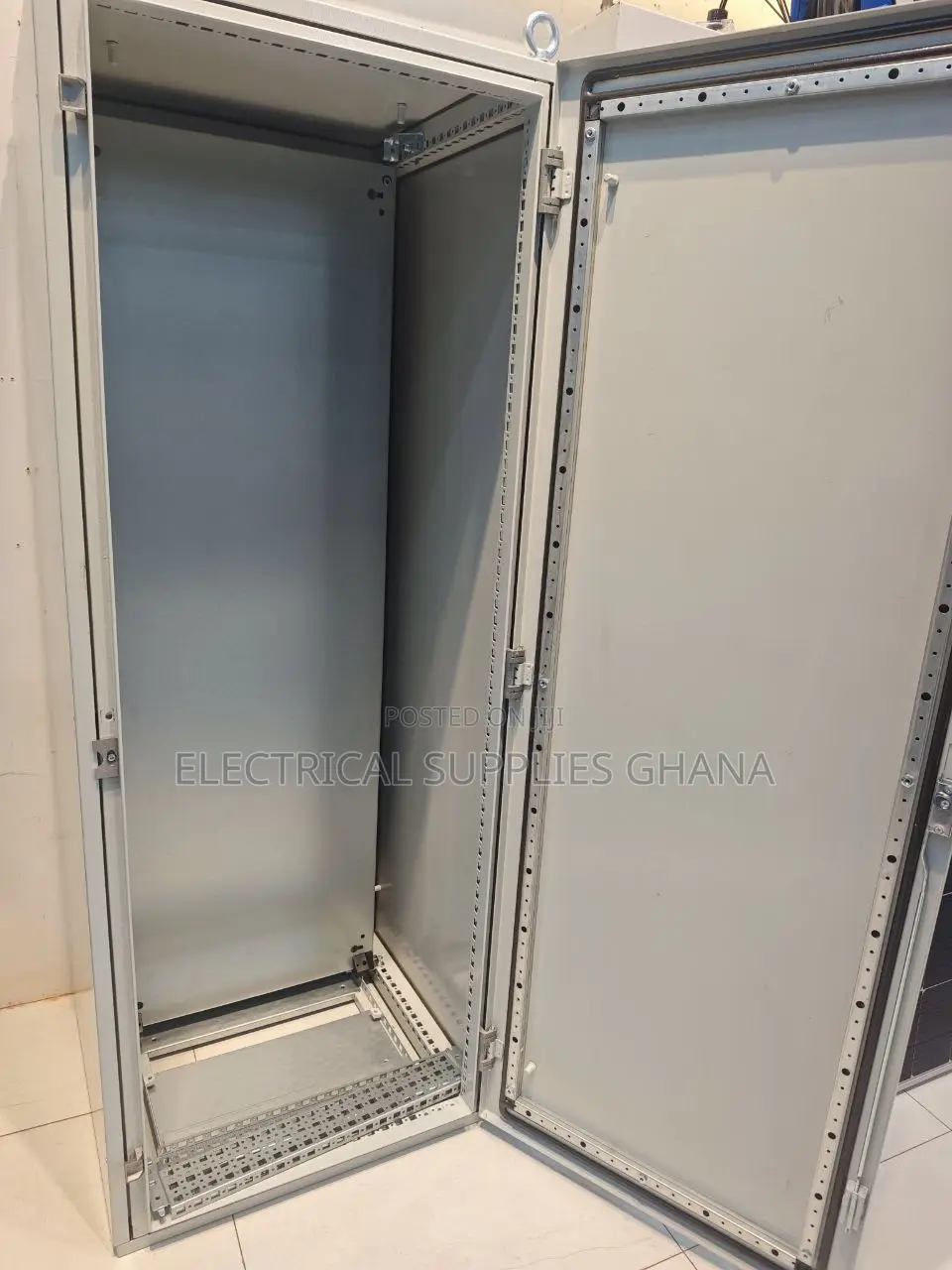 Electrical Floor Standing Steel Enclosure Cabinet
