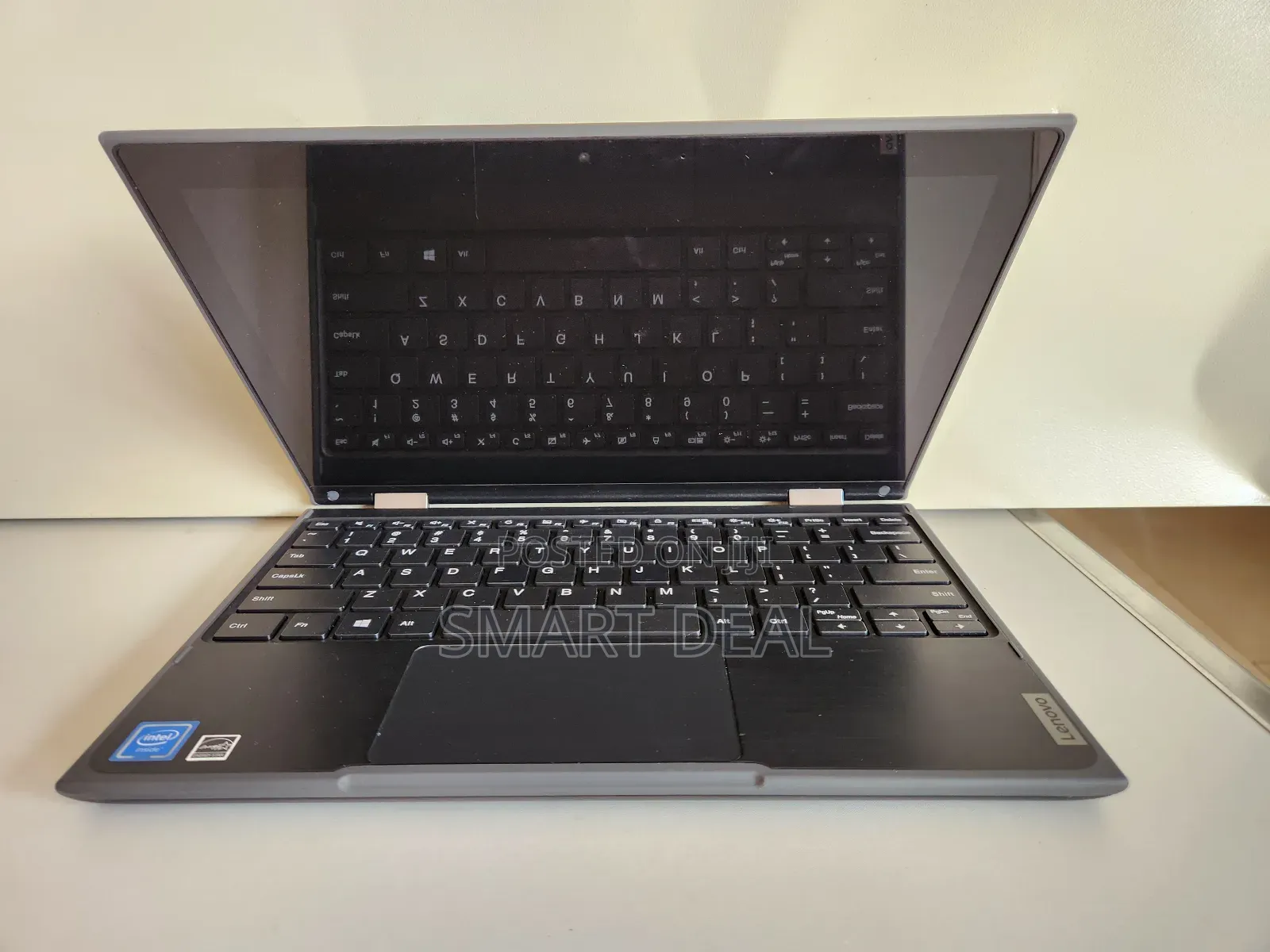 Laptop Lenovo 300e 4GB Intel SSD 128GB