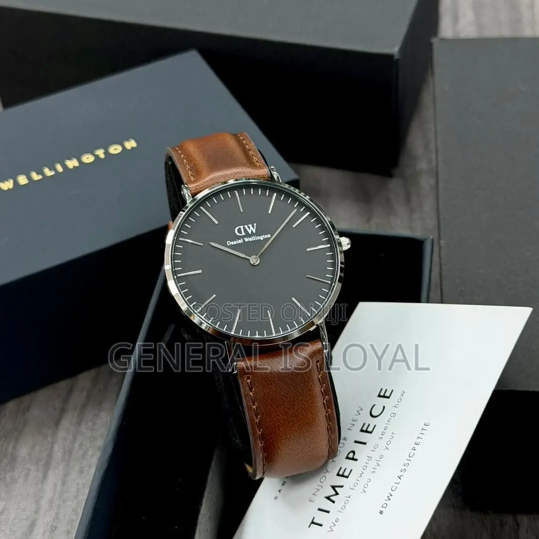 Daniel  Wellington Premium Quality Leather Men’S Watch