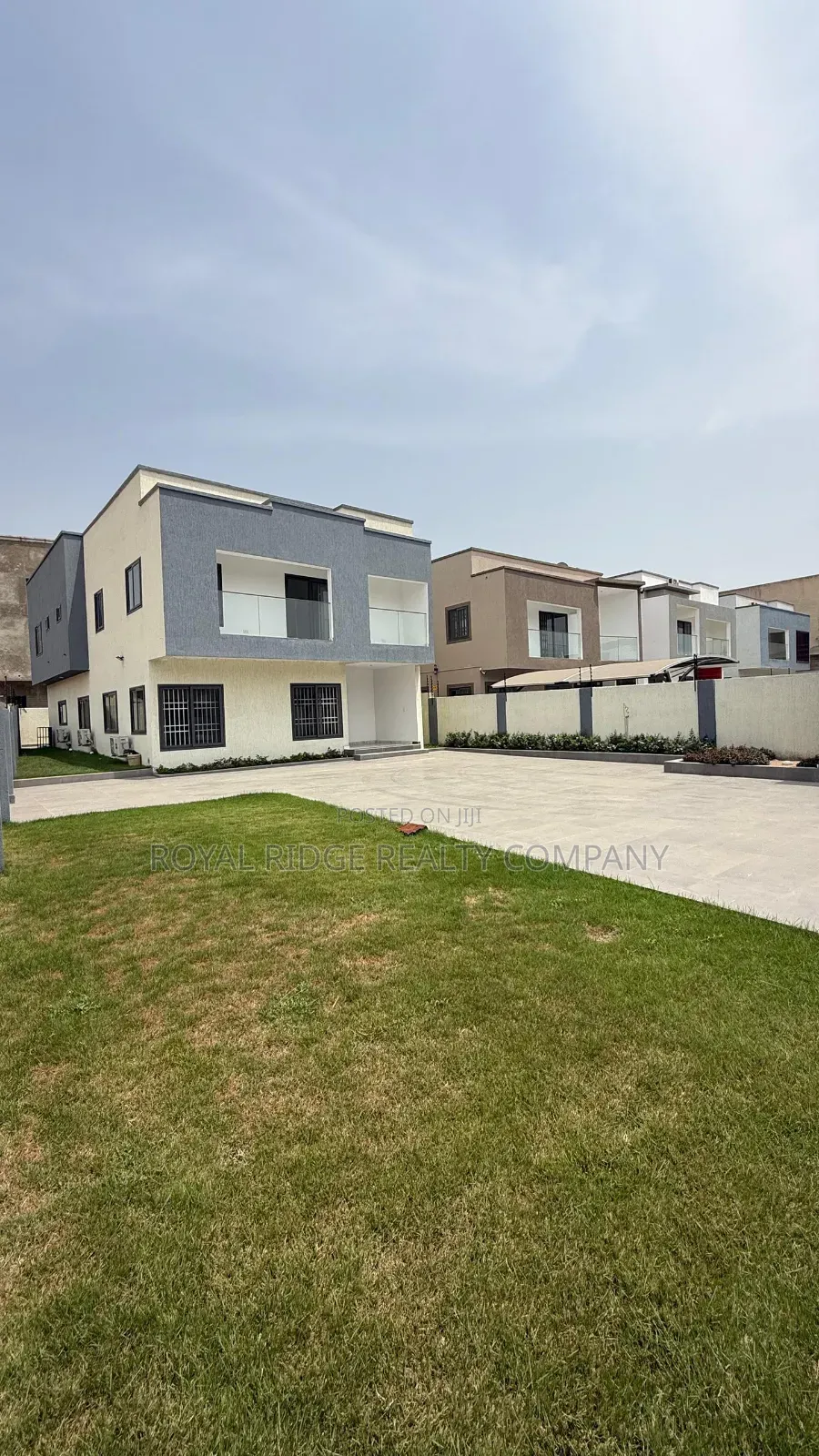 Furnished 4bdrm House in East Airport, Accra Metropolitan for rent