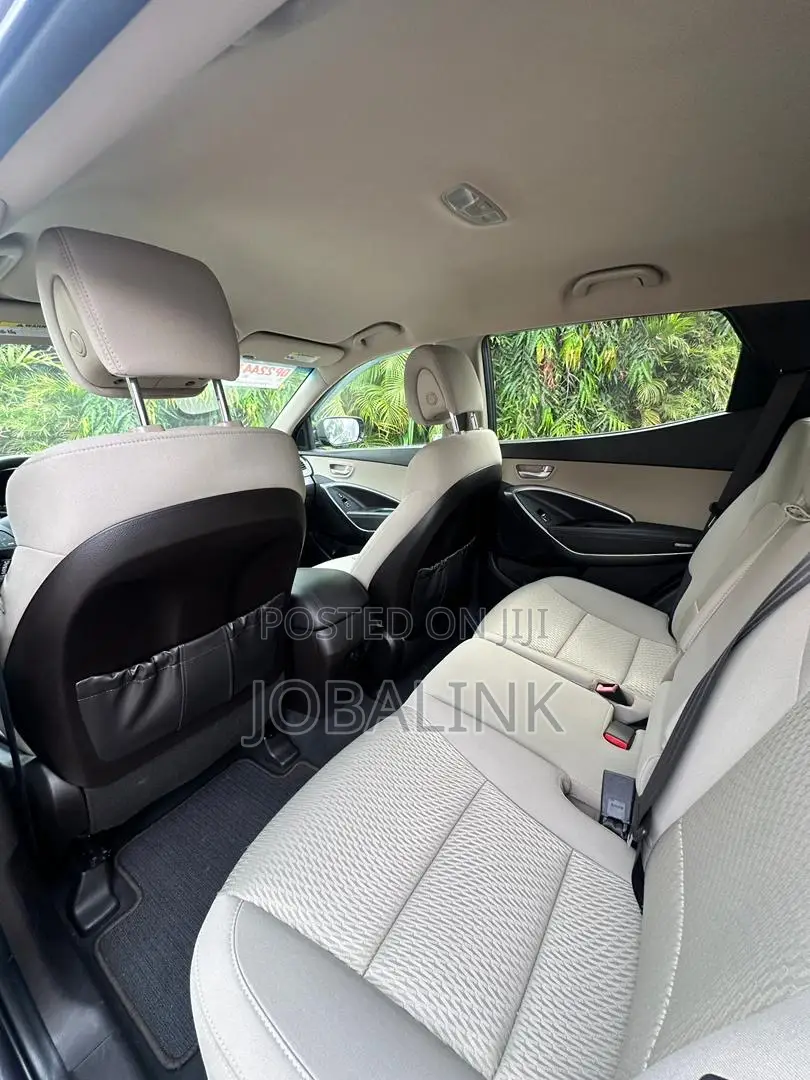 Hyundai Santa Fe 2017 Gray