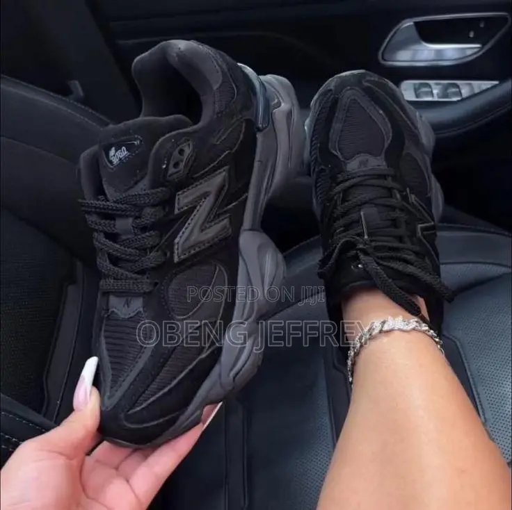 Original New Balance 9060 Triple Black