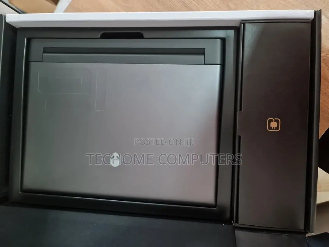 New Laptop Alienware M17x R2 16GB AMD Ryzen 9 SSD 1T