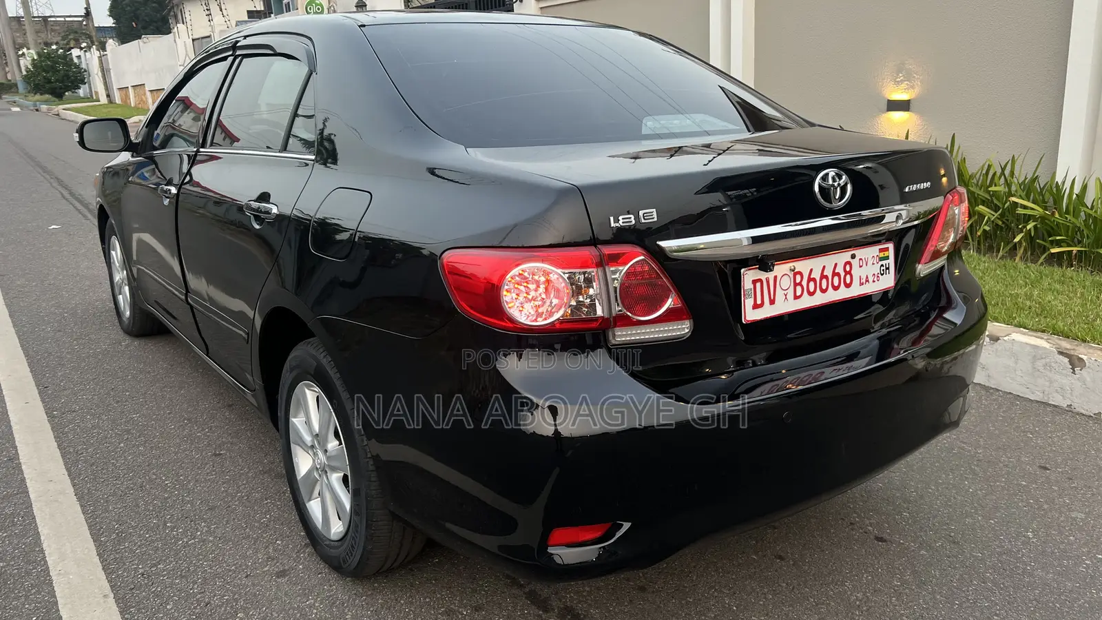 Toyota Corolla 2012 Black