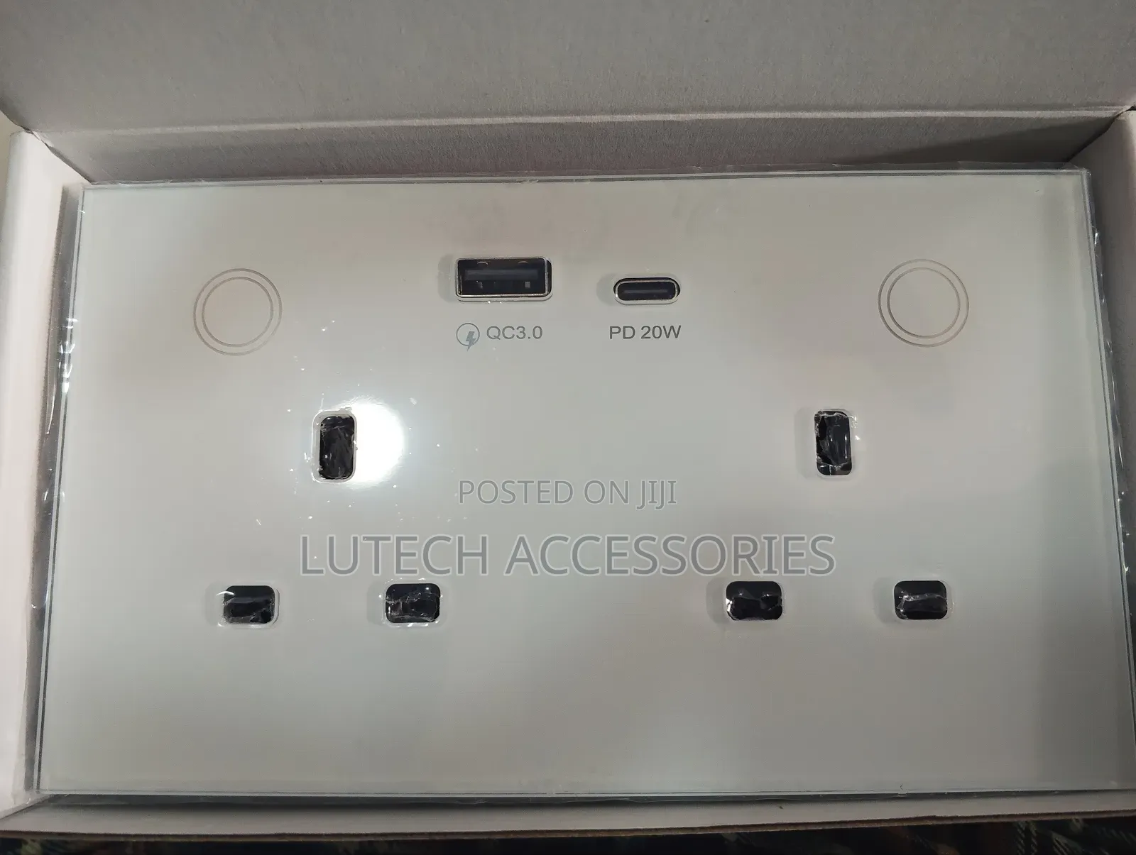 Smart Wi-Fi Socket With Usb and Type C Port