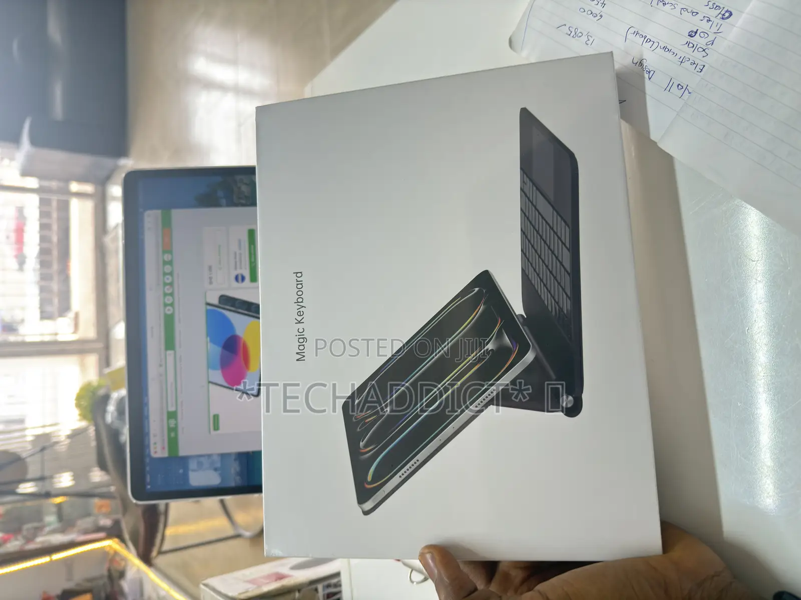 iPad 11th(A16,2025)/10th Gen Magic Keyboard Case