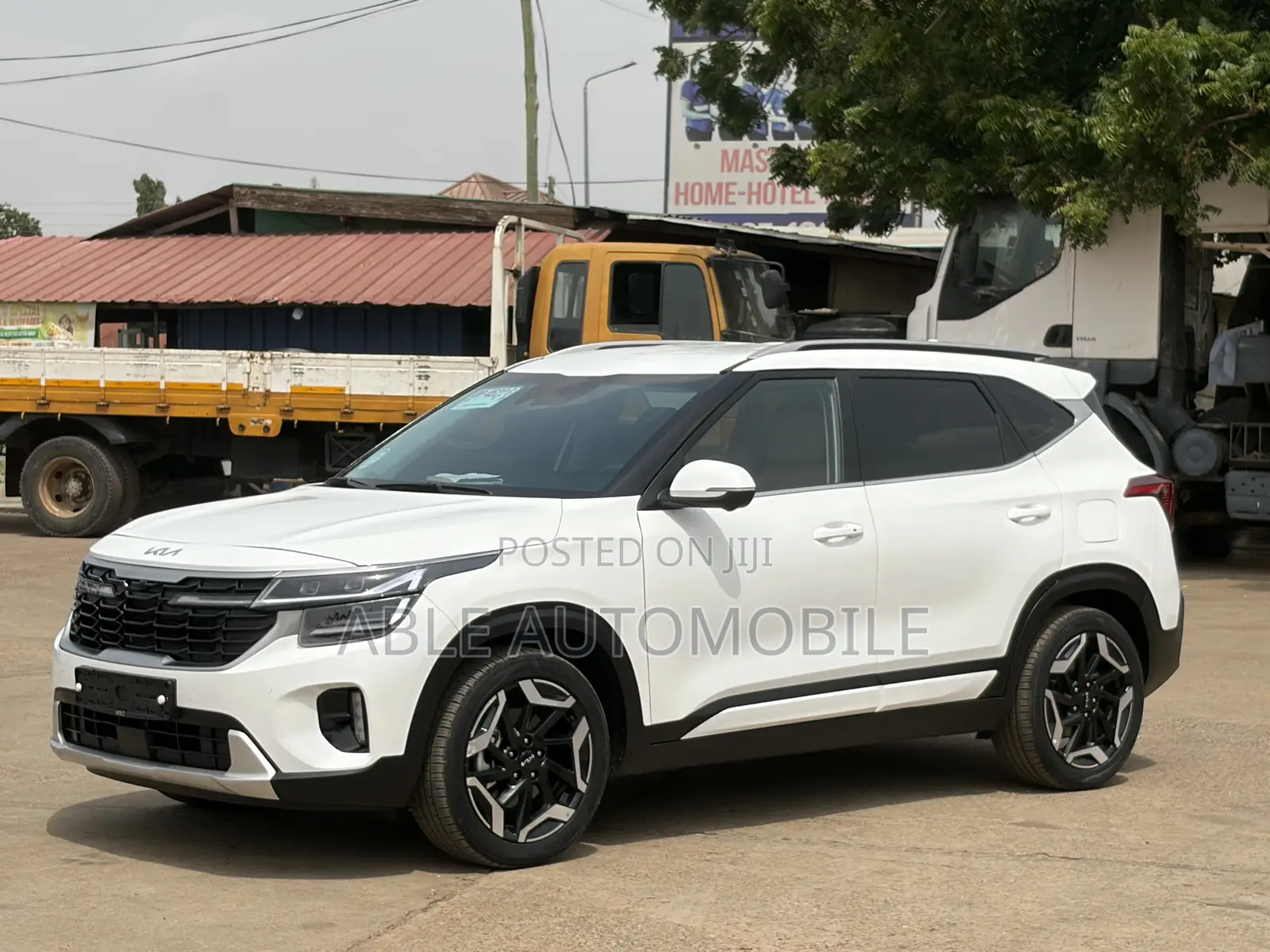 Kia Seltos S AWD 2026 White
