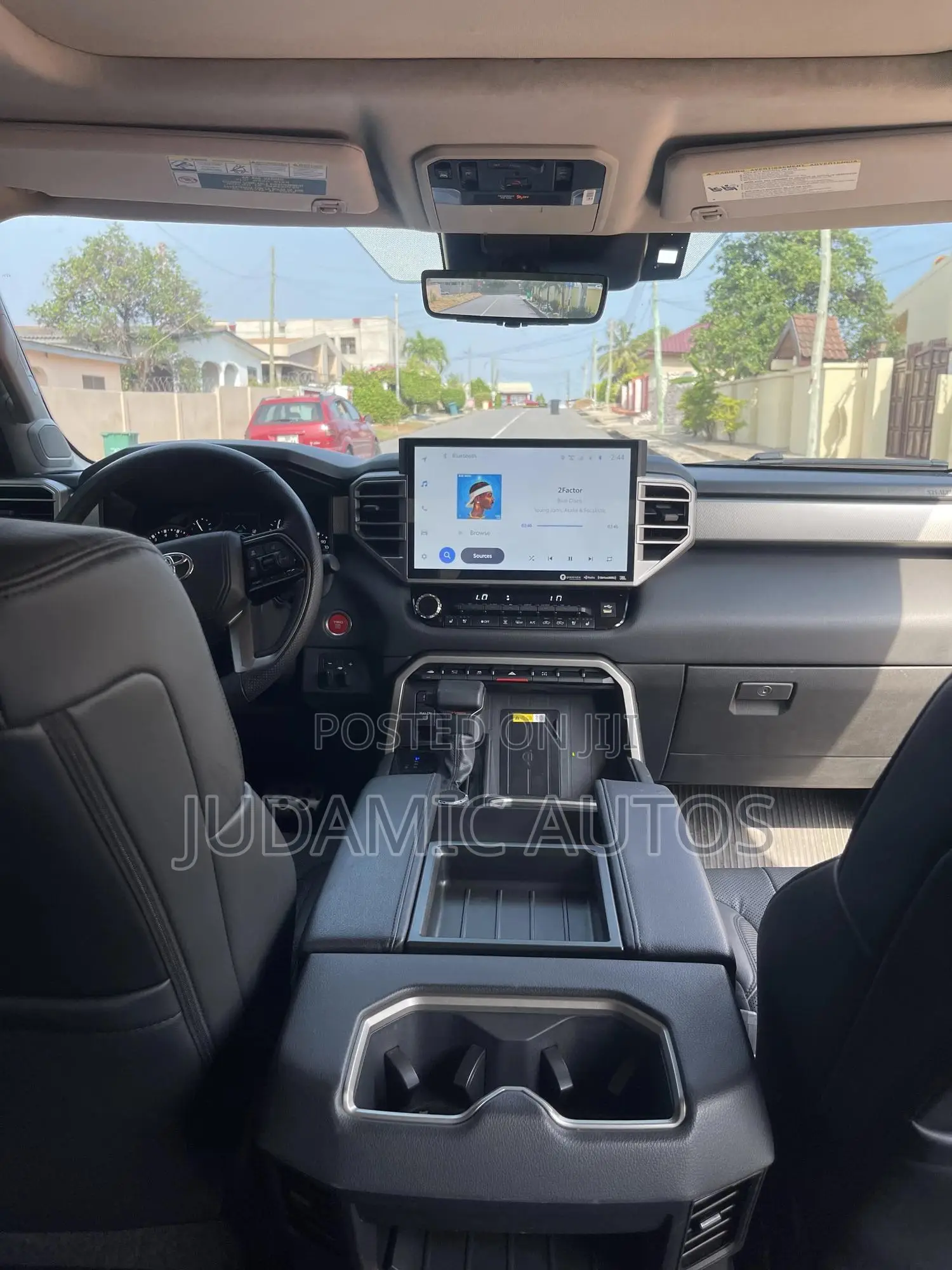 Toyota Tundra Limited 2022 Green