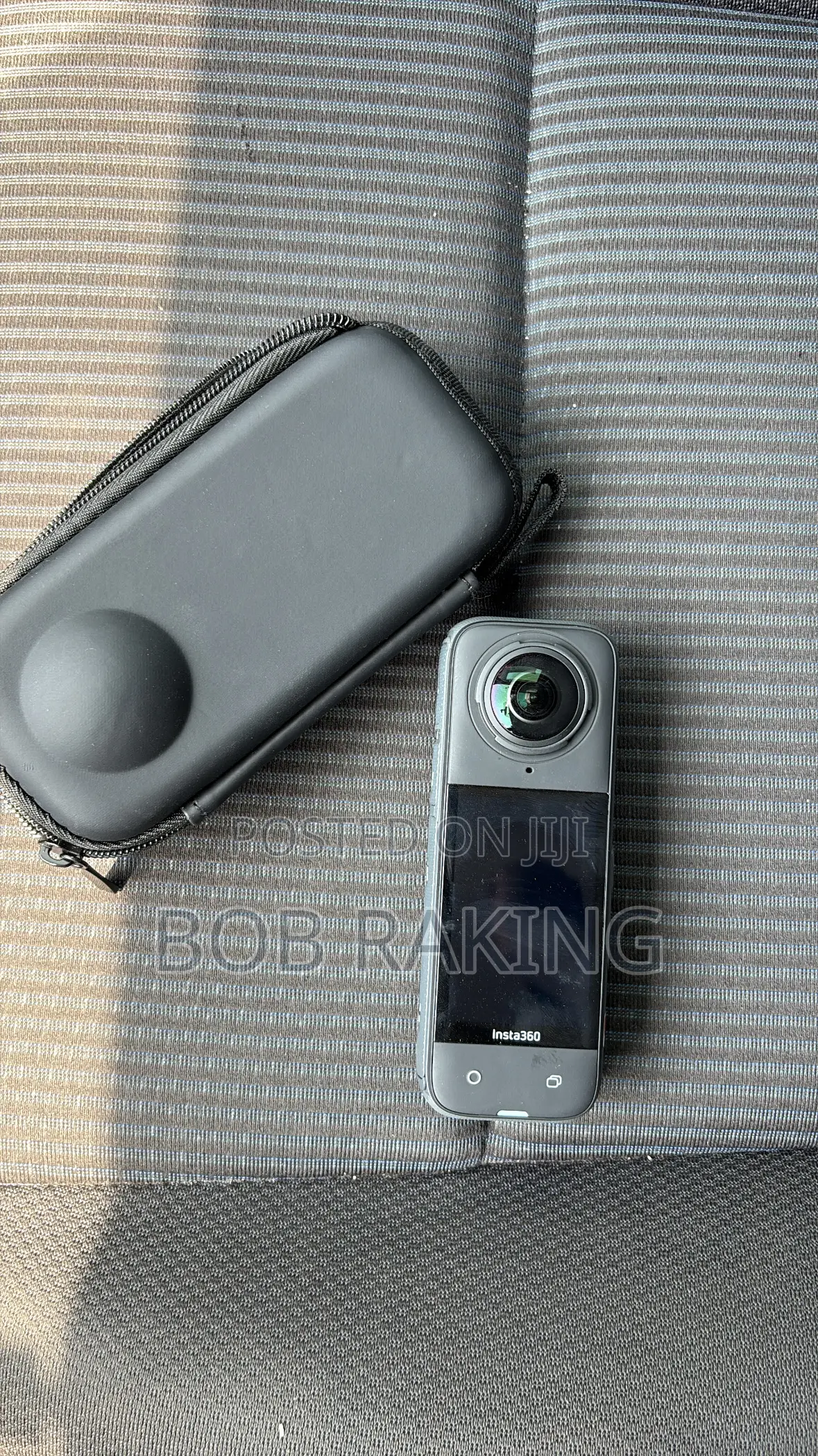 Insta 360 X4