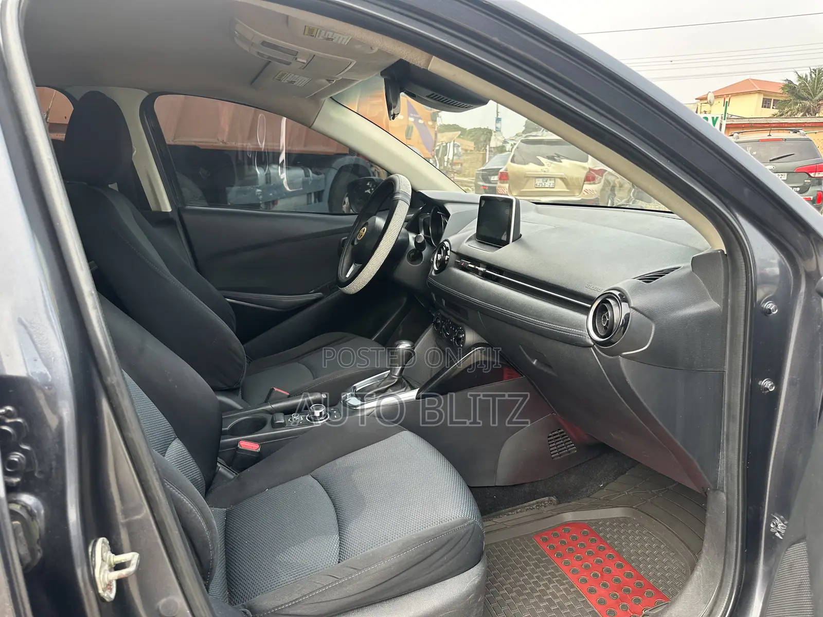 Toyota Yaris iA 1.5 FWD 2016 Gray