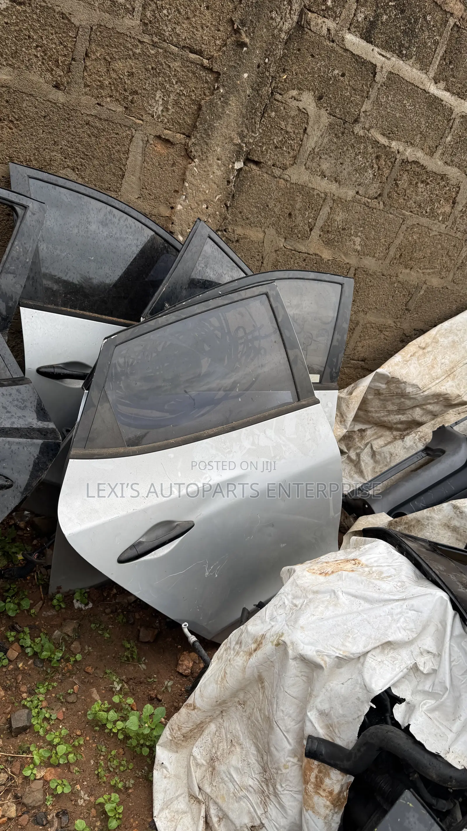 Hyundai Tucson 2012,2013,2014,2015 Doors Set Available
