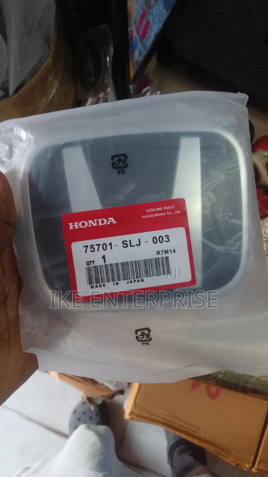 Honda Accord Glass Emblem/Logo/Crown 2018,2019,2020,2021,2022