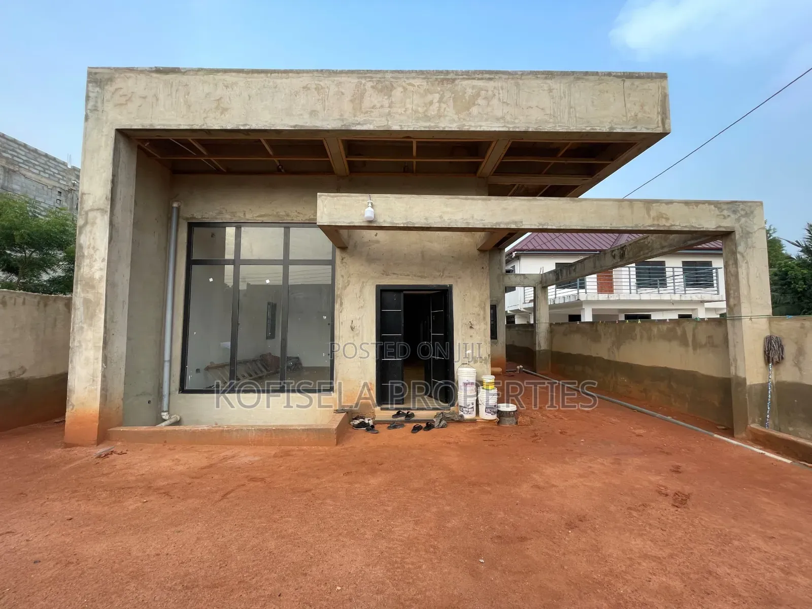 3bdrm House in Ayi Mensah, Oyarifa Mall Area for sale