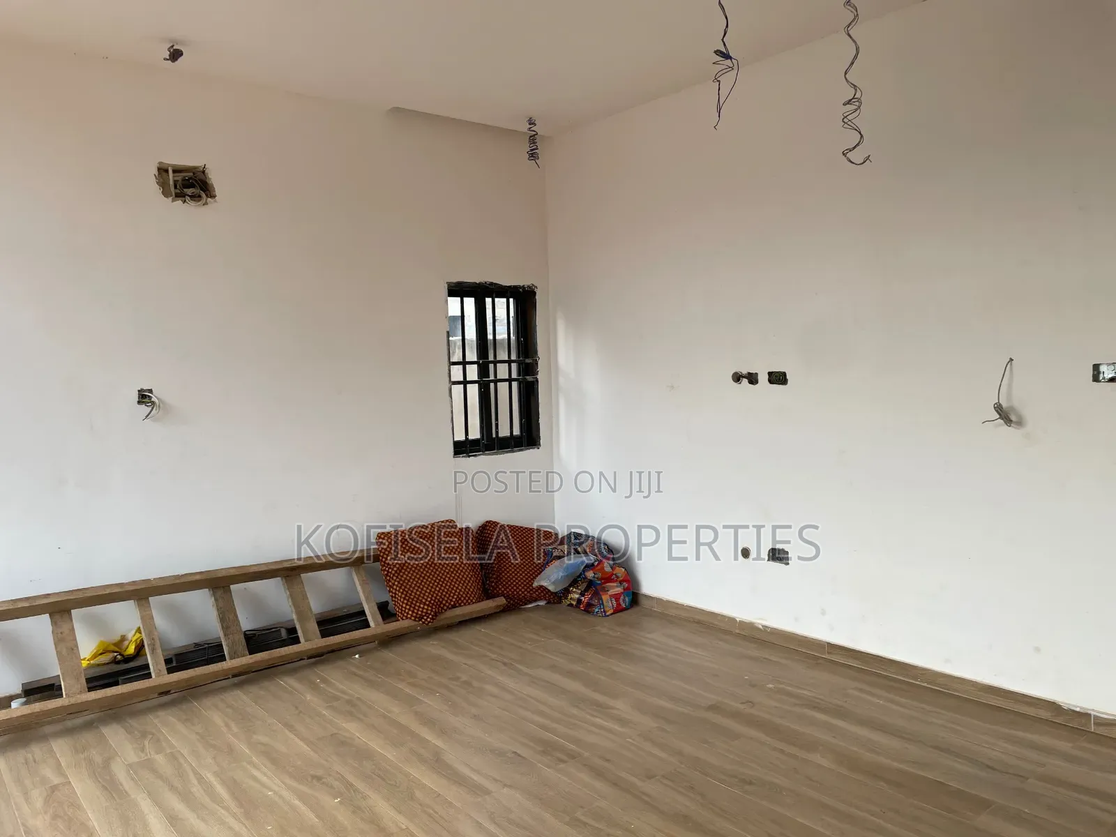 3bdrm House in Ayi Mensah, Oyarifa Mall Area for sale