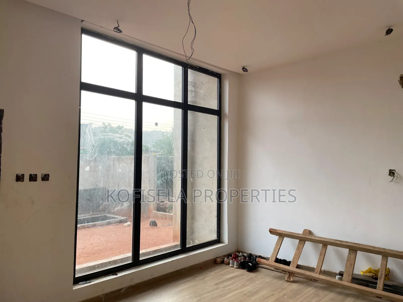 3bdrm House in Ayi Mensah, Oyarifa Mall Area for sale