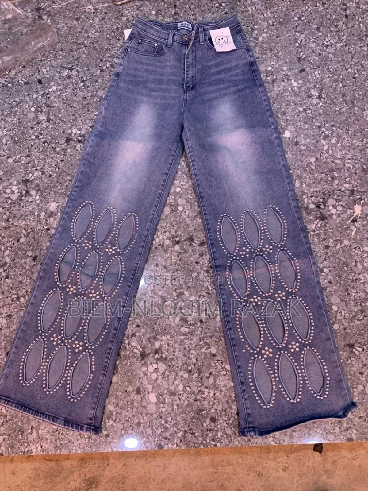 Baggy Jeans for Ladies