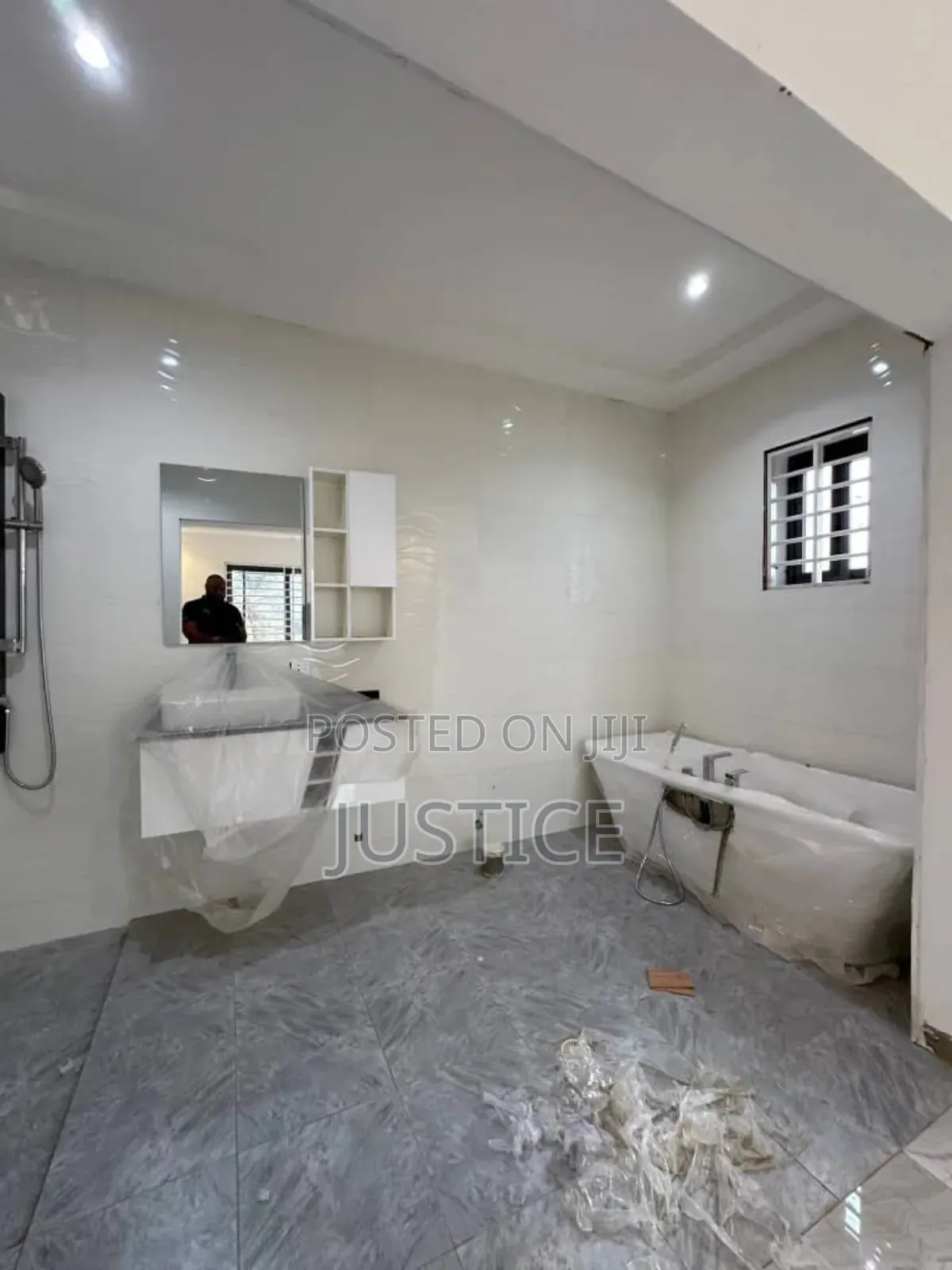 3bdrm House in Ashaley Botwe, Nmai-Dzorn for sale