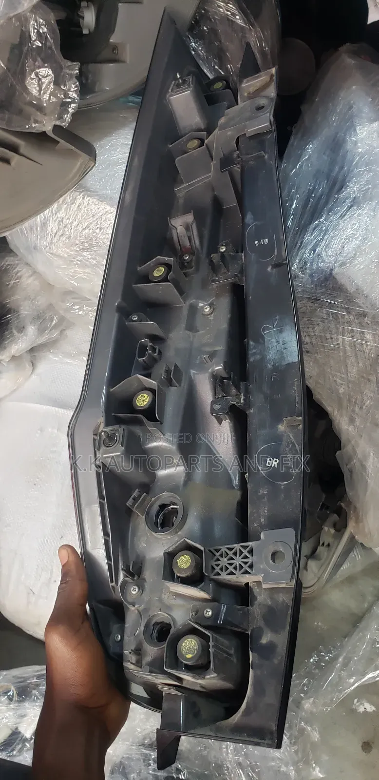 Toyota Voxy 2015,2016,2017 Taillight