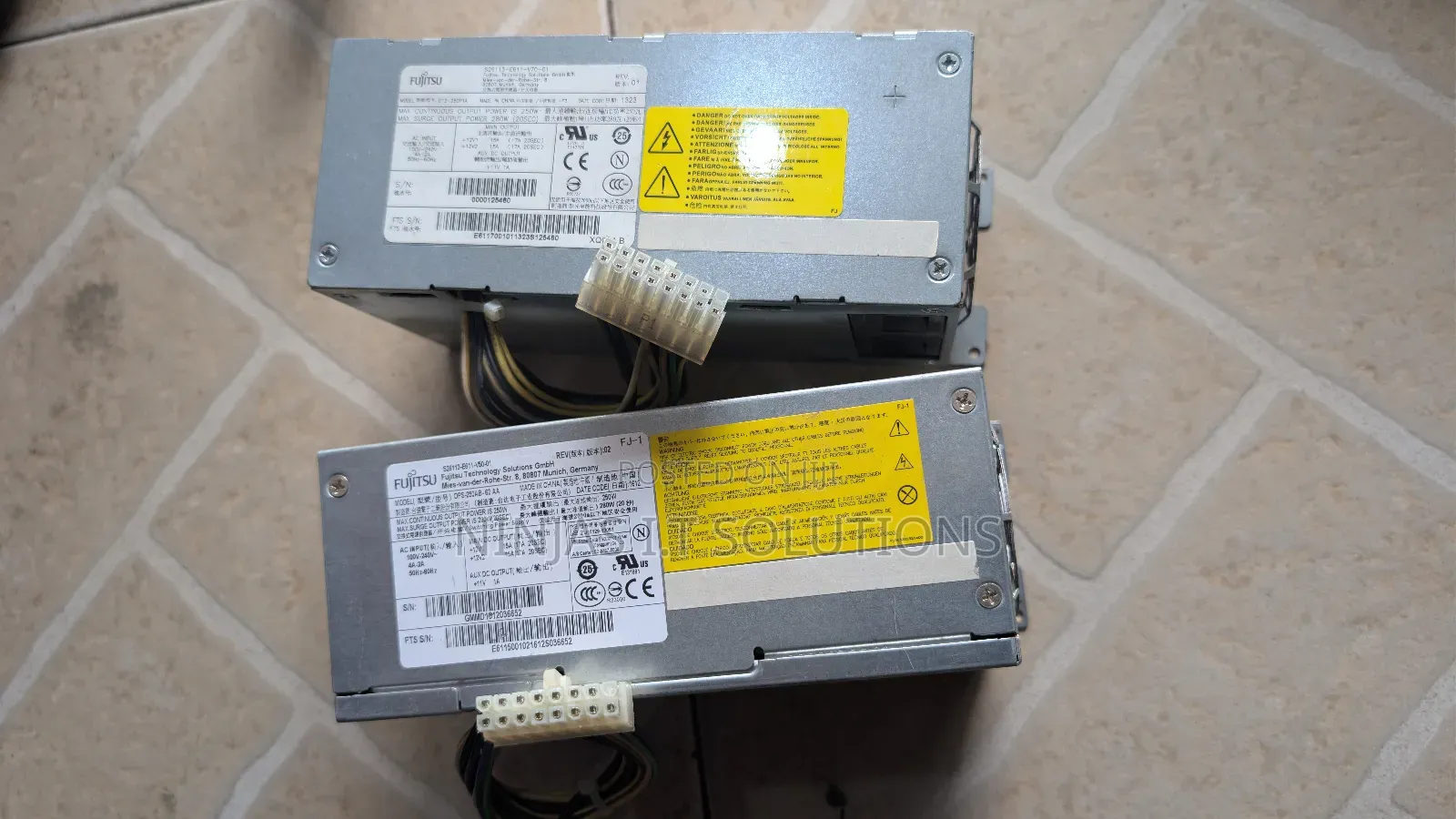 Fujitsu Power Supply