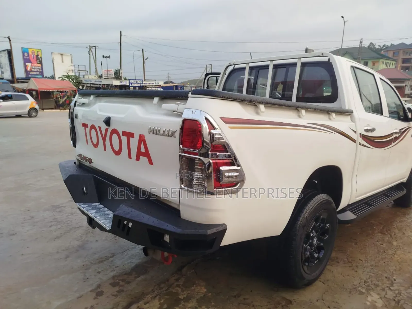 Toyota Hilux Revo Double Cab Deisel 2.4 AWD 2019 White
