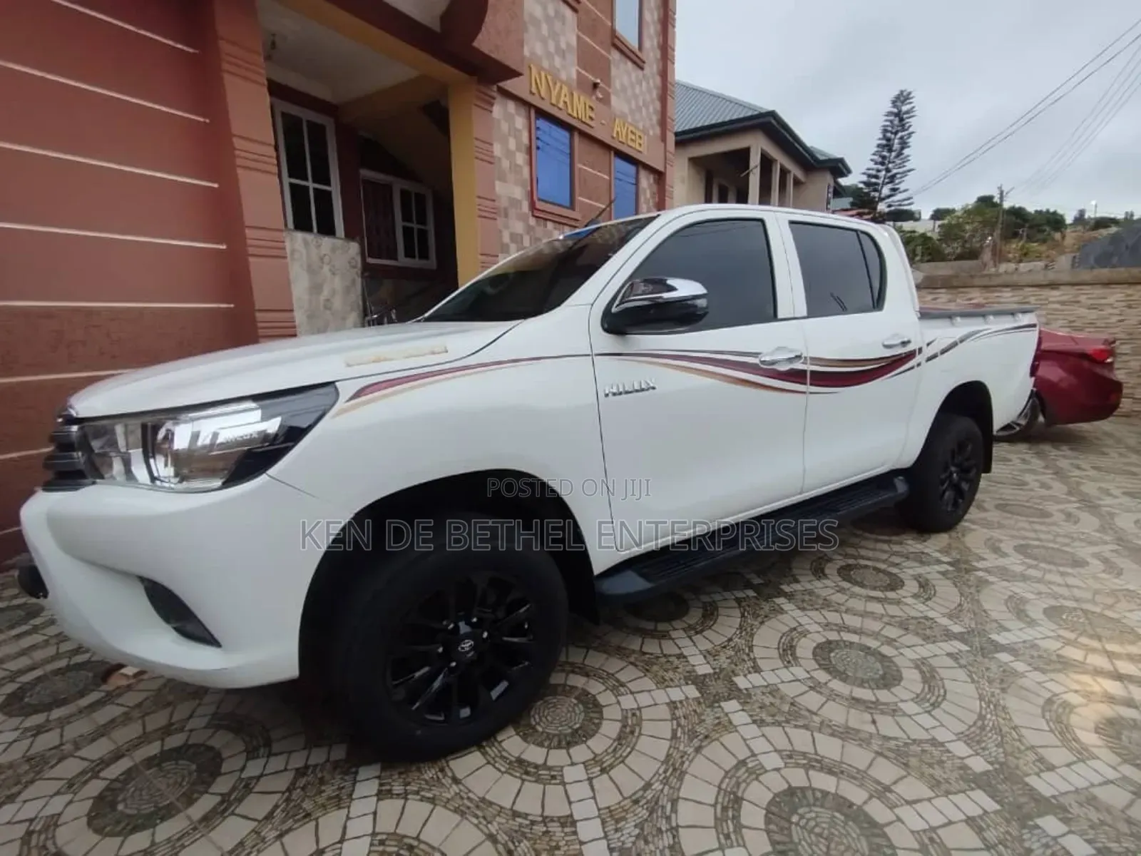 Toyota Hilux Revo Double Cab Deisel 2.4 AWD 2019 White