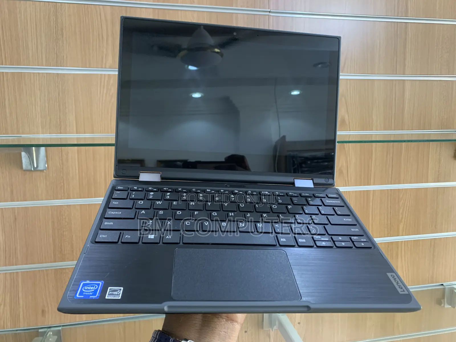Laptop Lenovo 300e 4GB Intel Celeron SSD 128GB