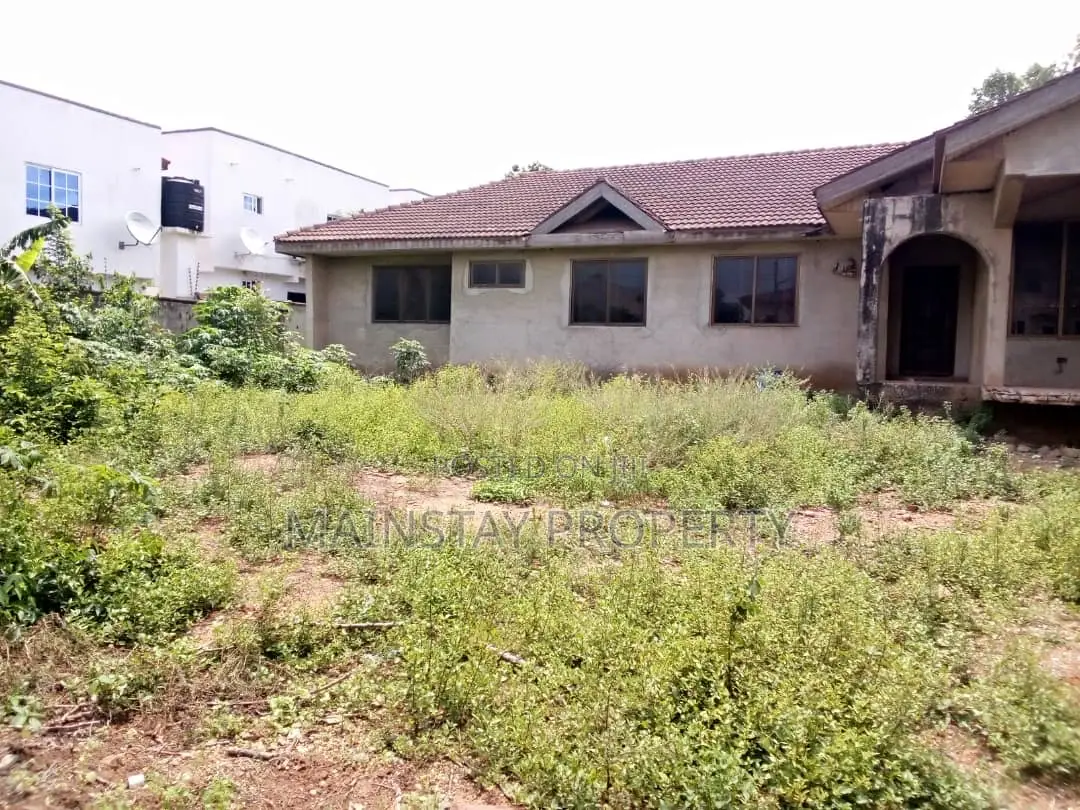 5bdrm House in Mainstay Estates, Taifa-Burkina for sale