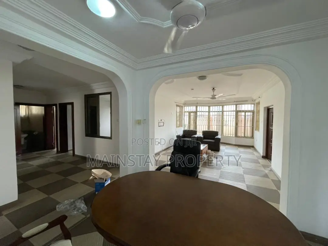 3bdrm Apartment in North Legon for rent