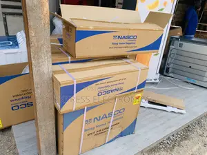 Nasco (1.5)Hp Split R410 Gas White Air Conditioner