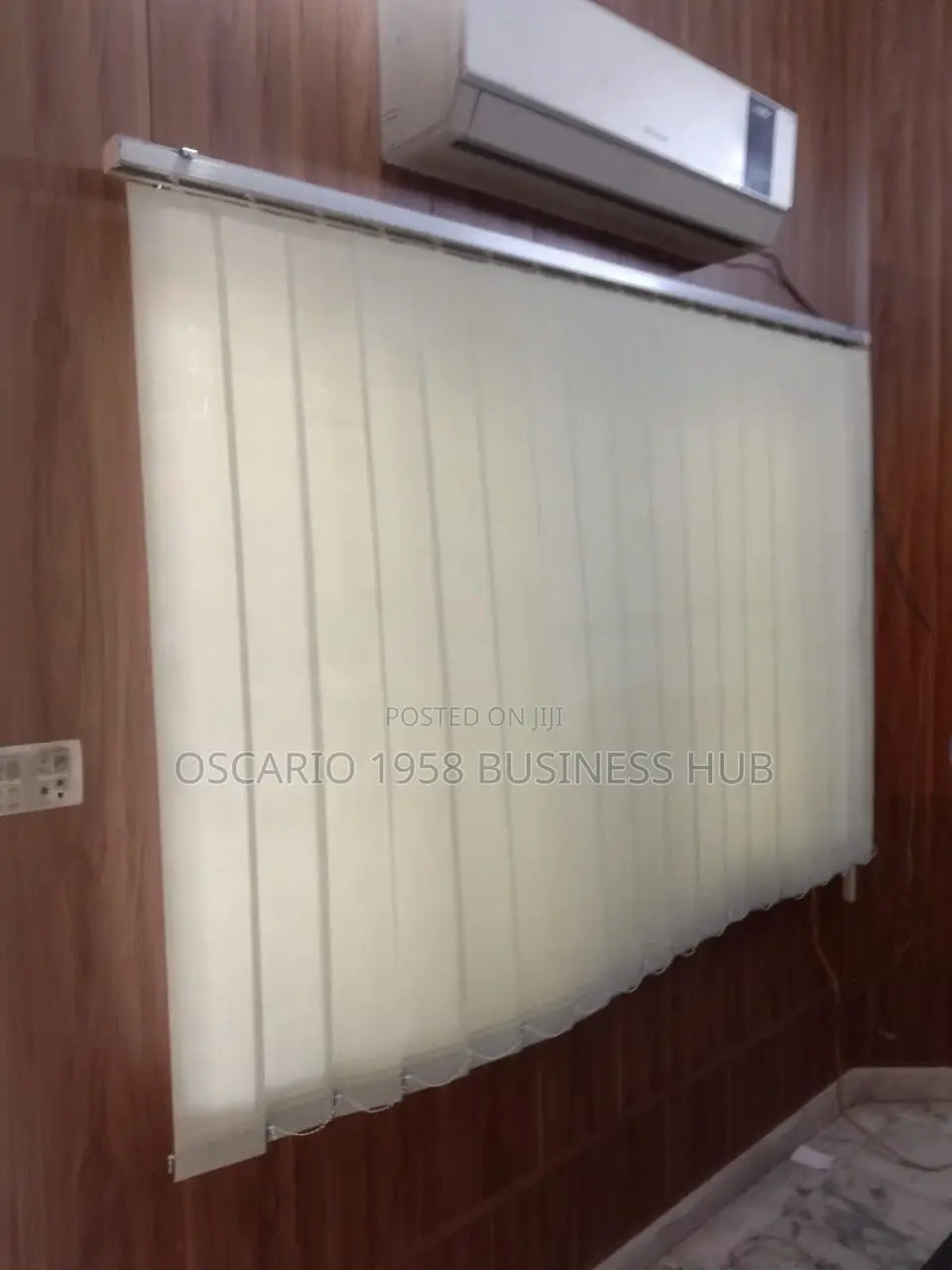 Dihin Home Vertical Curtain Blinds 