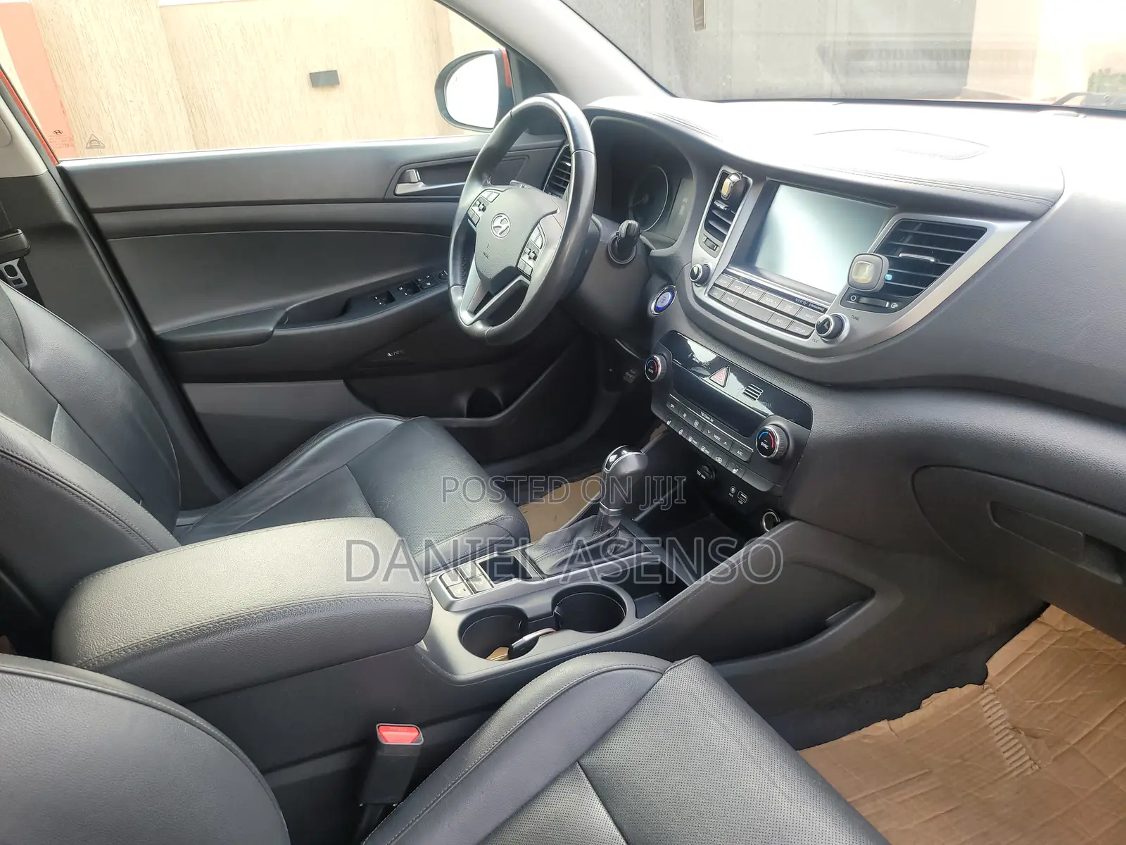 Hyundai Tucson 2017 Brown