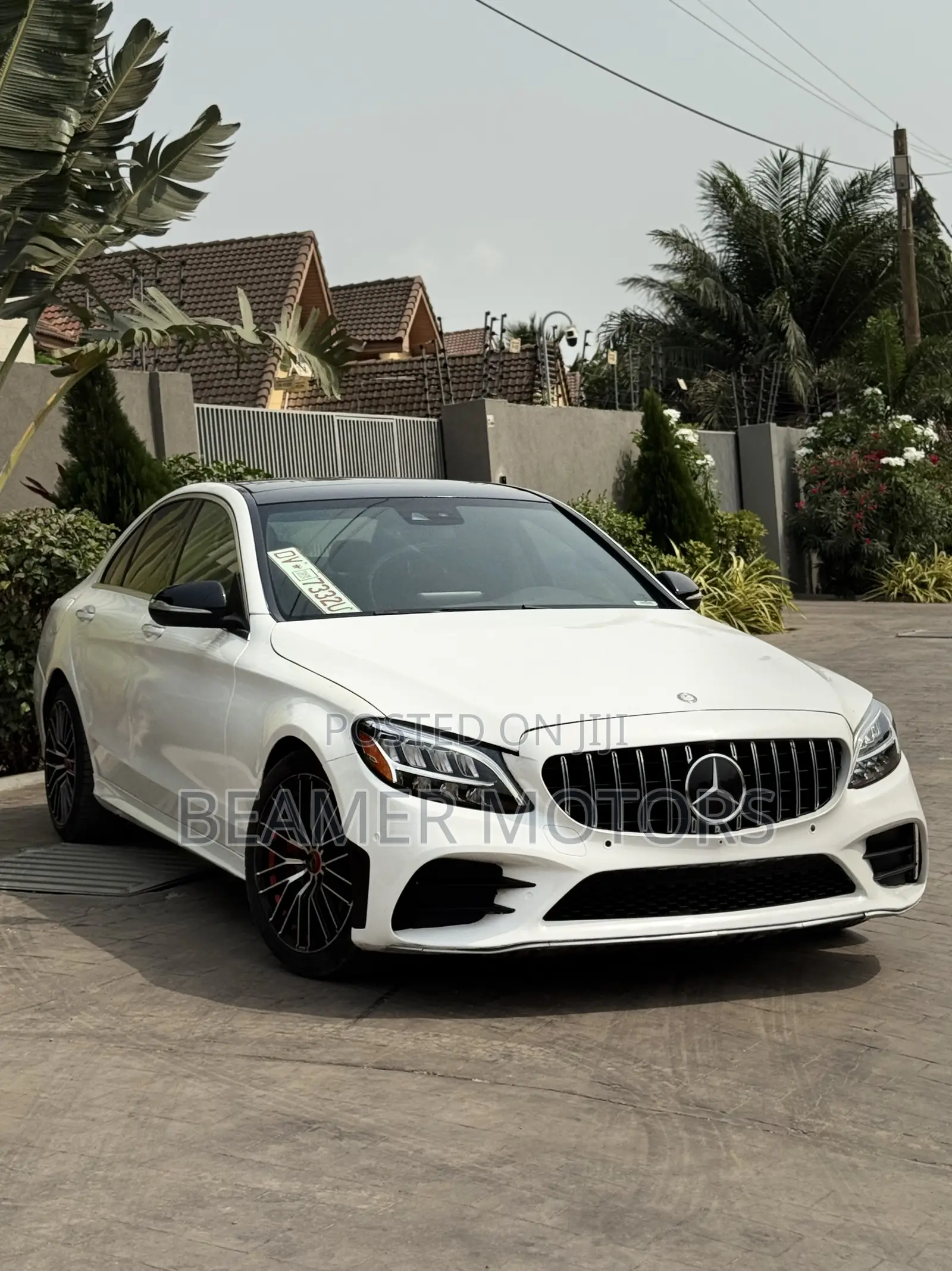 Mercedes-Benz C300 Sport 4Matic Sedan AWD (2.0L 4cyl 7A) 2017 White