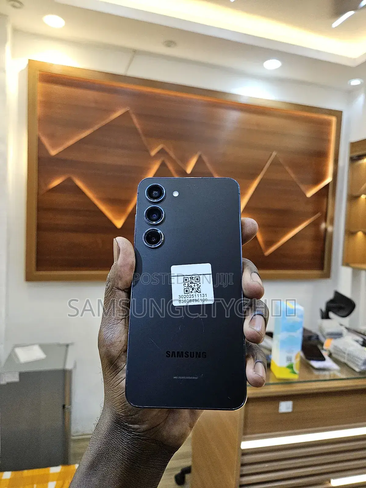 New Samsung Galaxy S23 128 GB Black