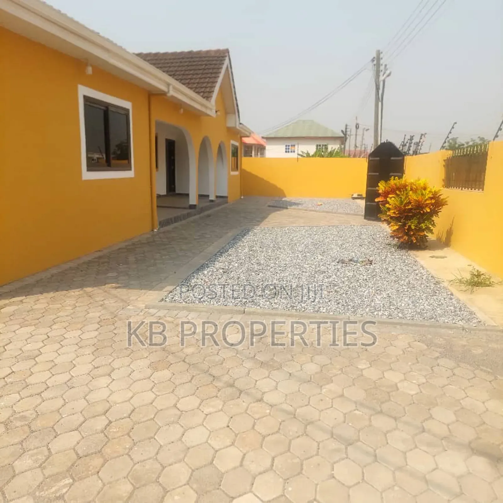 3bdrm House in Kb Properties, Spintex for rent