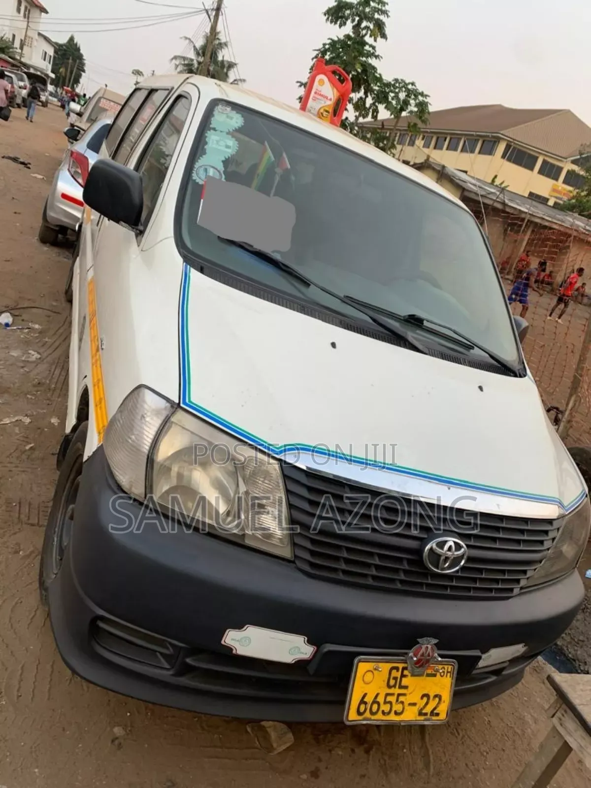 Toyota HiAce 2009 White